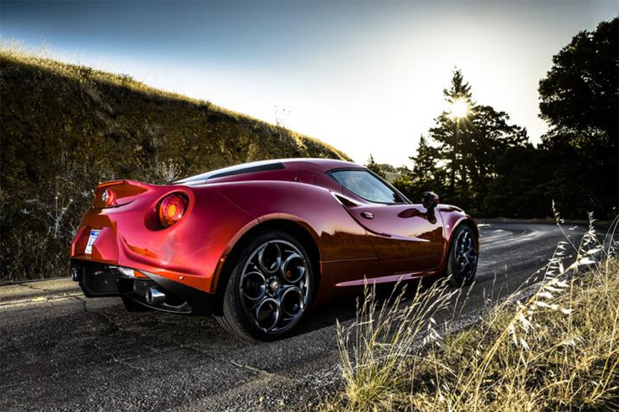 Alfa_4C_Coupe_Rear